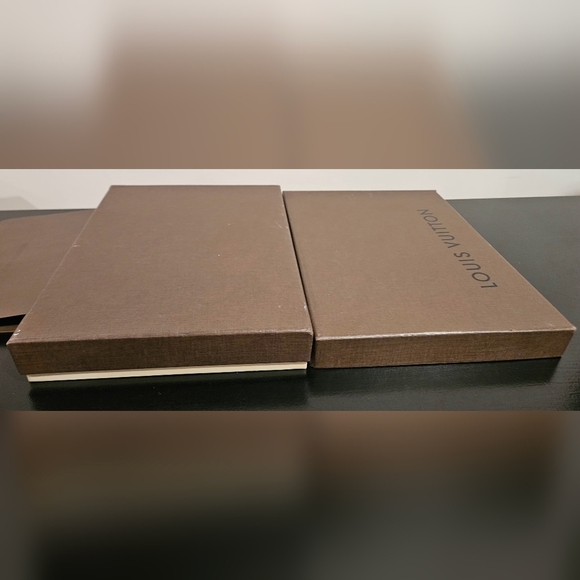 LOUIS VUITTON Brown Box W Lid Leather Ribbon Card Receipt Holder Empty Gift Set - Picture 6 of 10